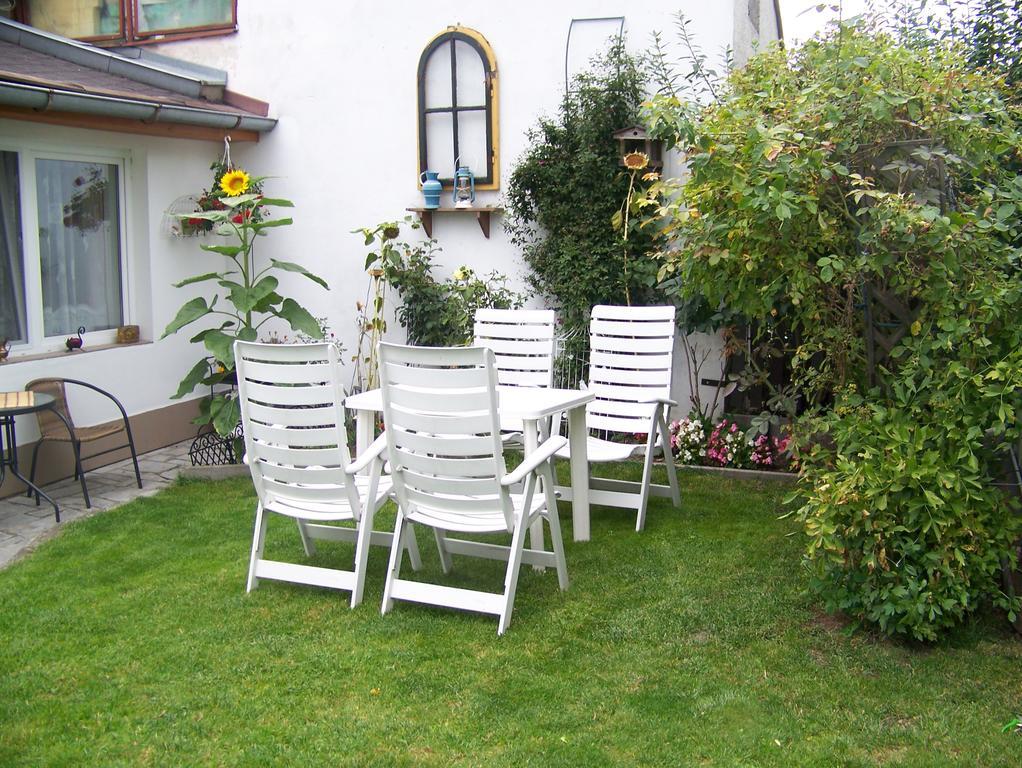 Studio Jindrichuv Hradec Exterior foto